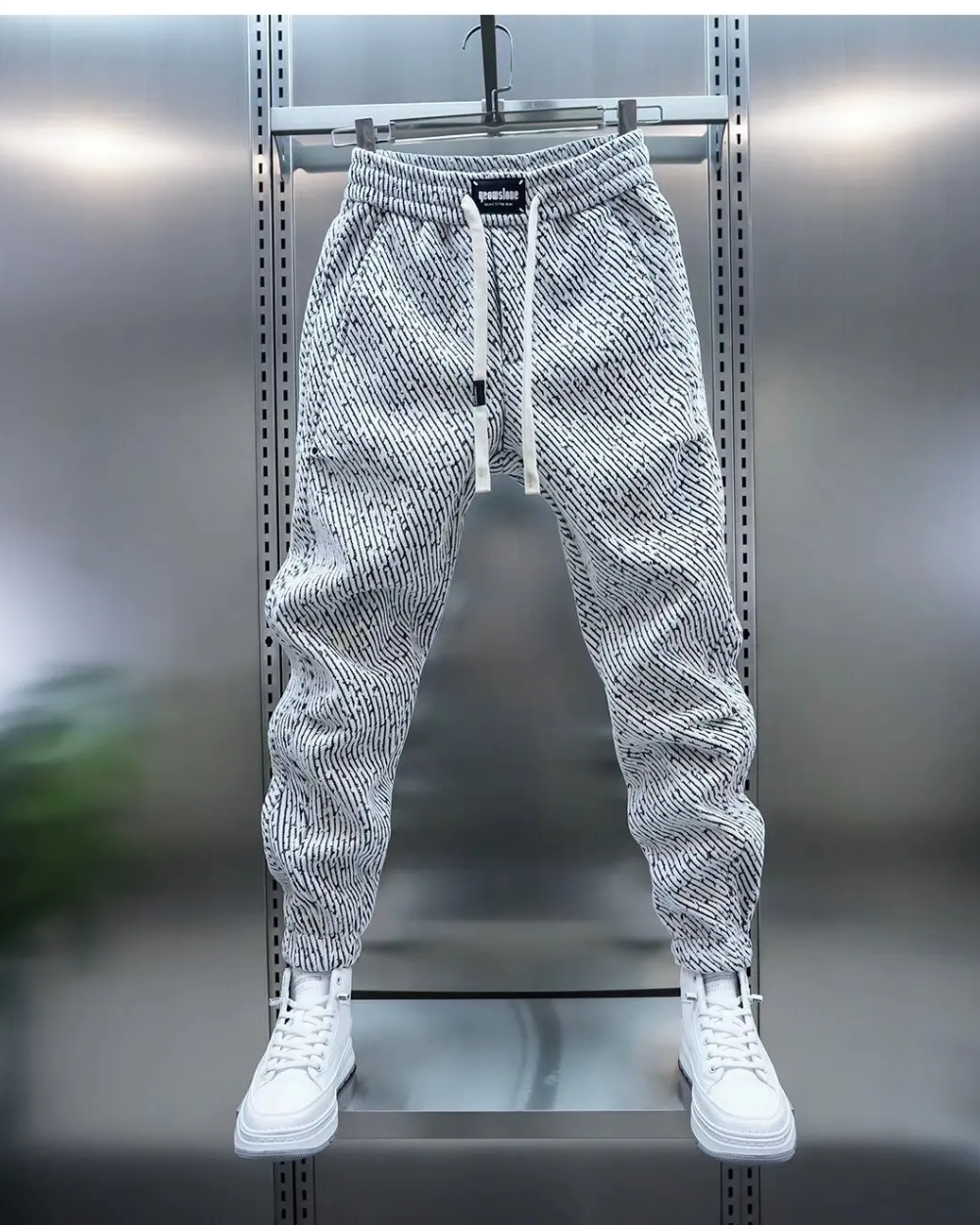 Lukas – Stylische Freizeithose mit Muster