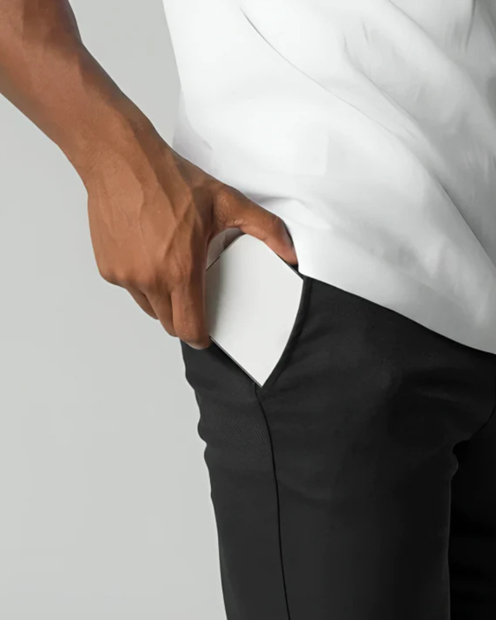 Hugo – Elegante Stretch-Chino von Elio