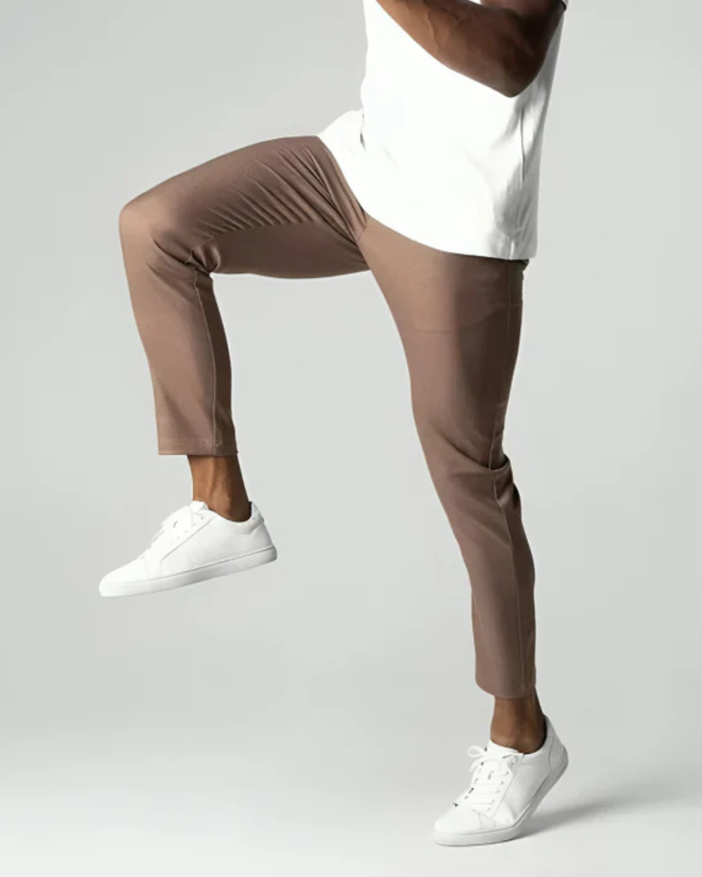 Hugo – Elegante Stretch-Chino von Elio