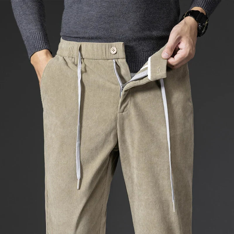 Maximilian – Elegante Cordhosen für Herren