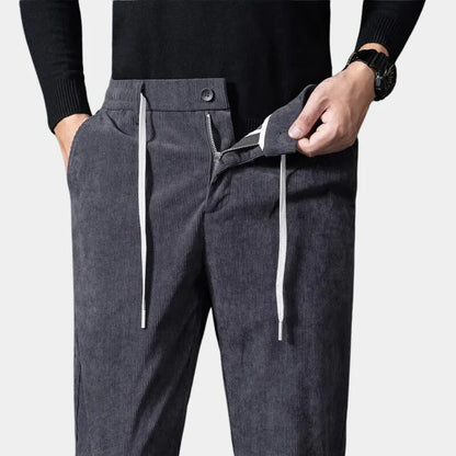 Maximilian – Elegante Cordhosen für Herren