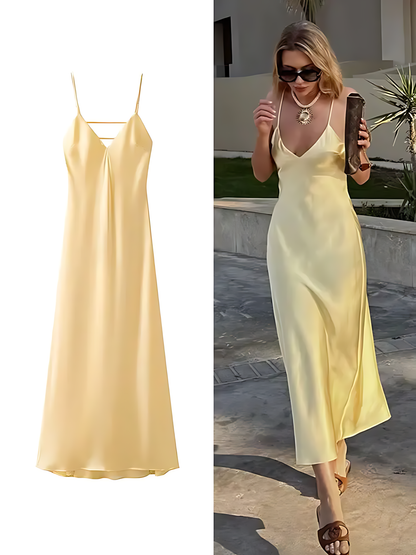 Soleya – Satin Kleid