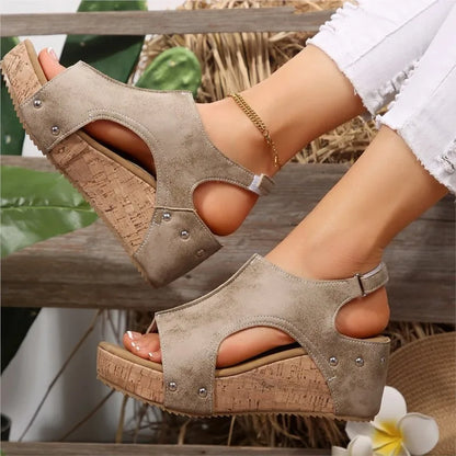 Klara | Elegante Keilsandalen